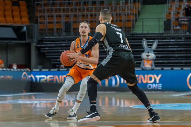 动员而言 动员而言